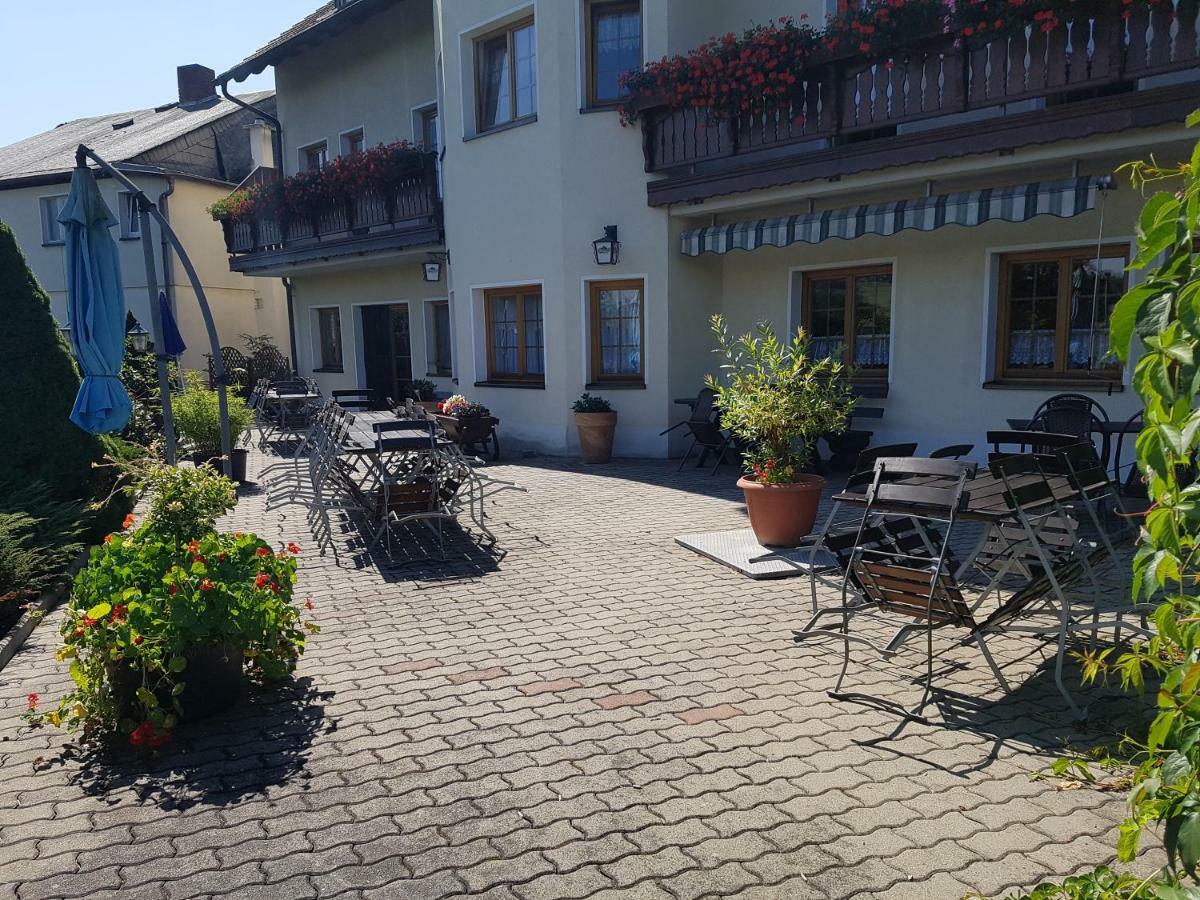 Pension Und Bauernhof Petzold Hotel Greiz Exterior photo